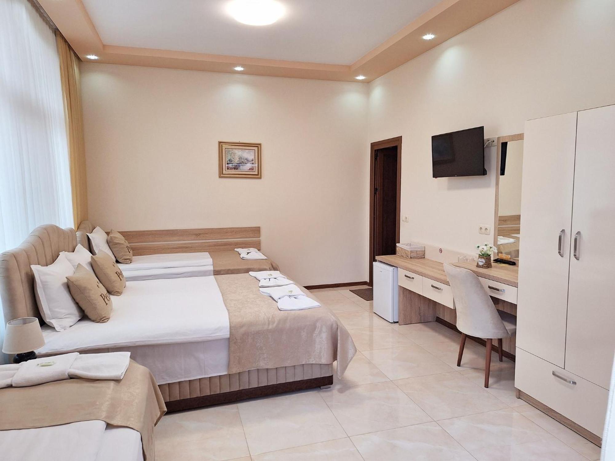 Hotel Perla Dospat Zewnętrze zdjęcie