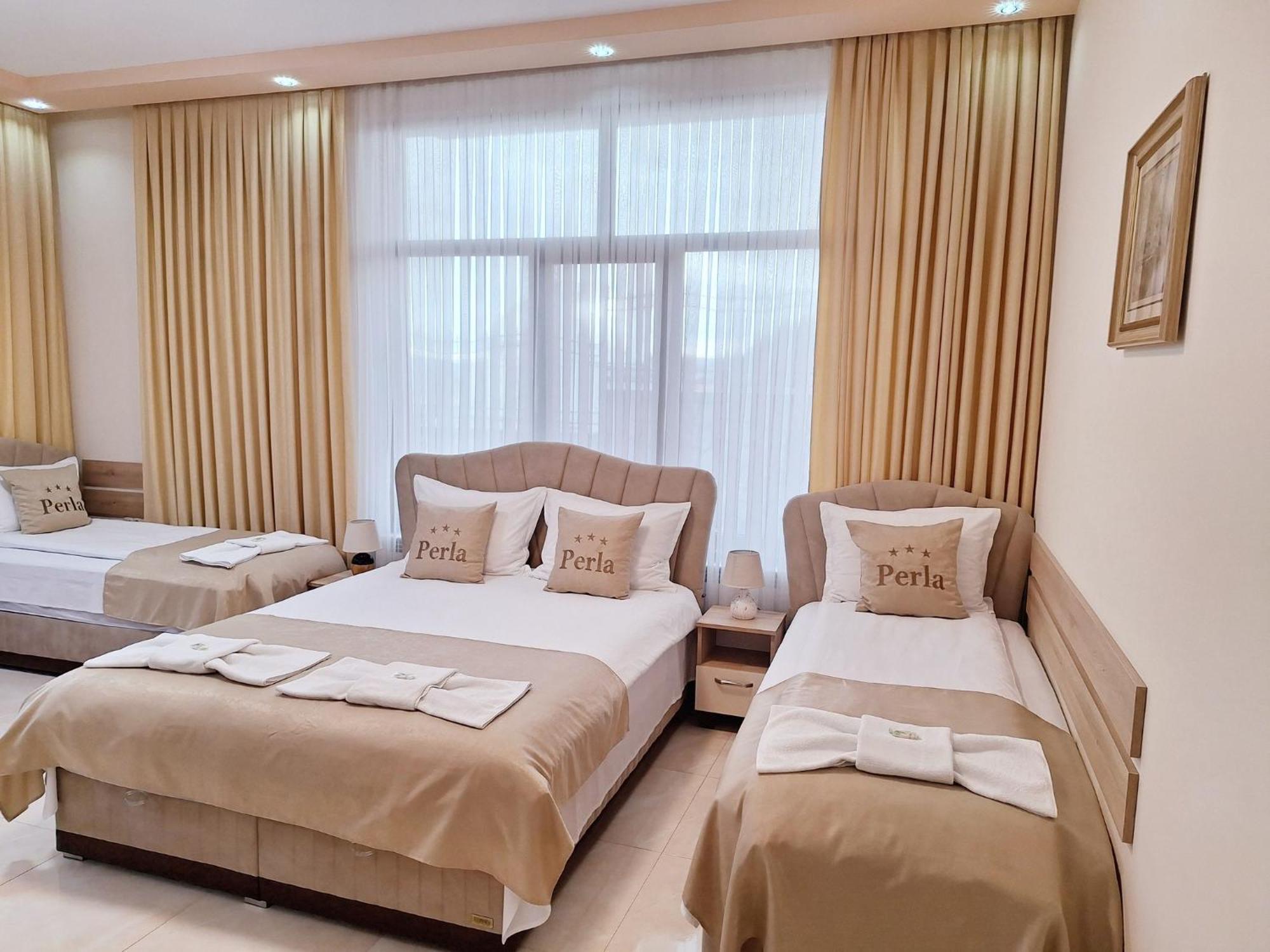 Hotel Perla Dospat Zewnętrze zdjęcie